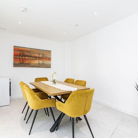 Luxury Spacious Flat With Communal Gardens And Parking Londres Extérieur photo