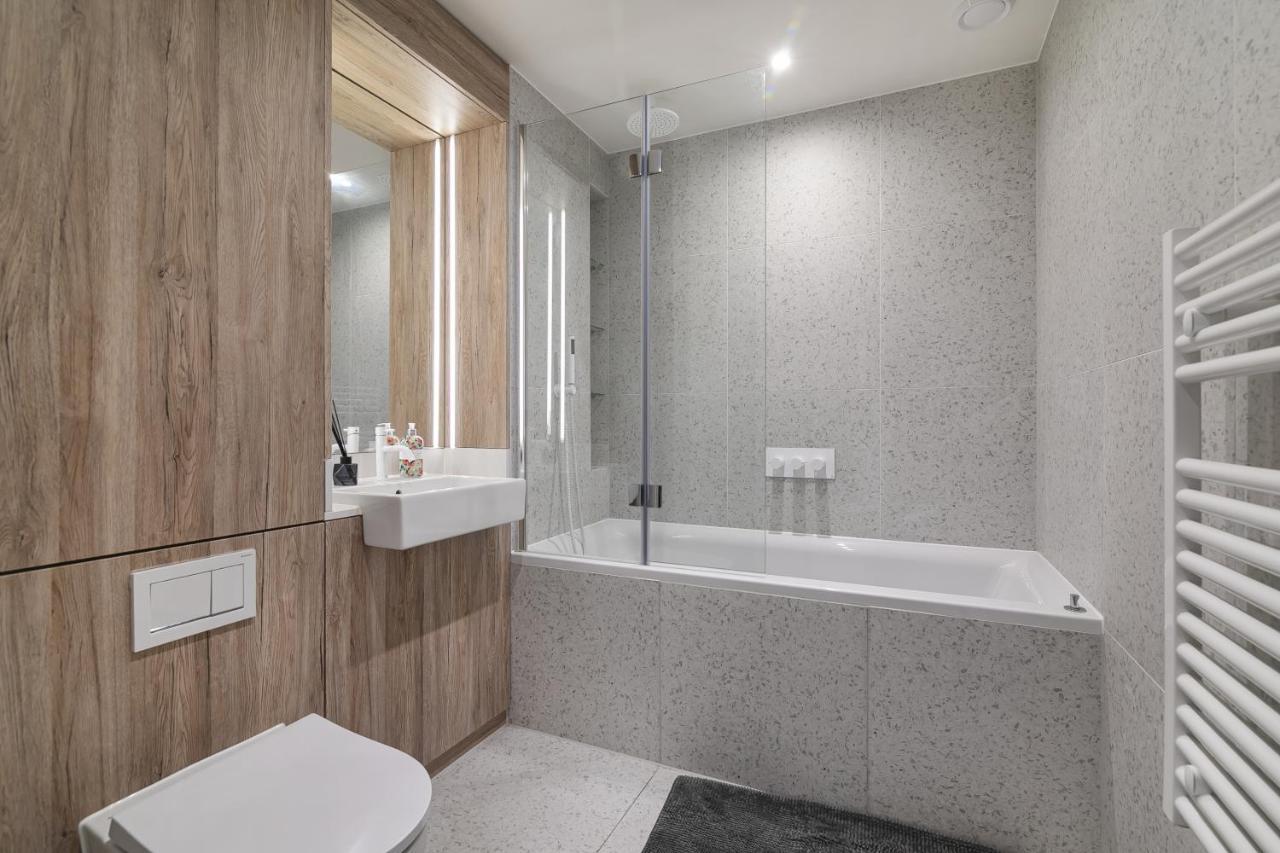 Luxury Spacious Flat With Communal Gardens And Parking Londres Extérieur photo